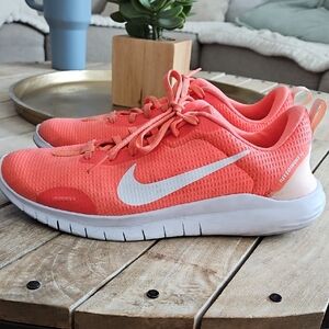 Nike Flex Experience 12. Size 9 Women’s Coral-Peach Lightweight Running Sneakers